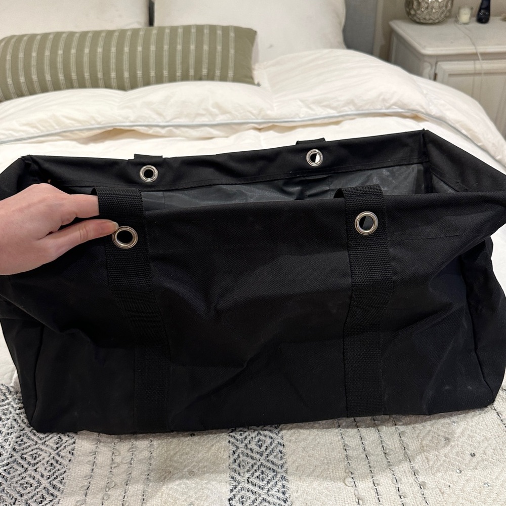 THIRTY ONE 31 Large Utility Tote Solid Black